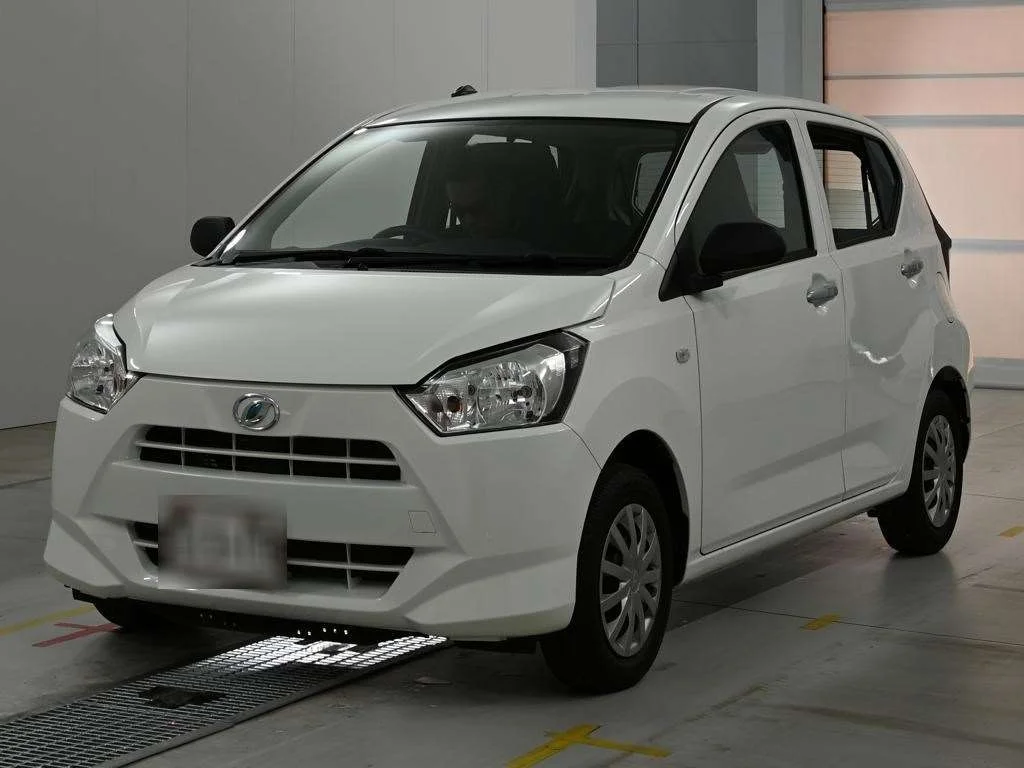 Daihatsu Mira e:S LA350S 2023